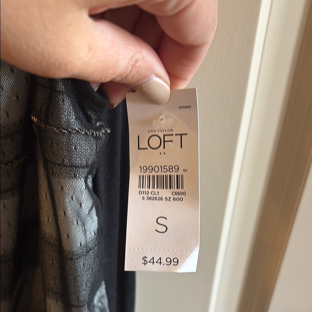LOFT Tank Top - Picture 4 of 6